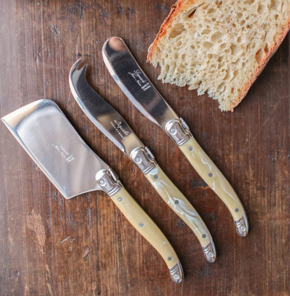 Laguiole Cheese Servers in Pale Horn, S/3