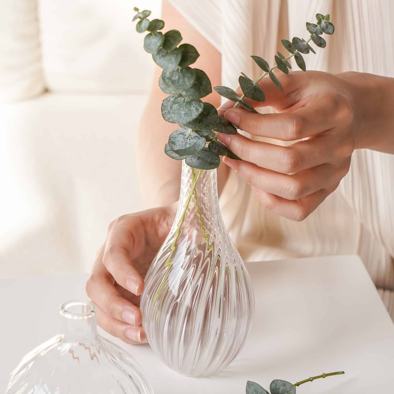 Flori Tall Bud Vase, Clear