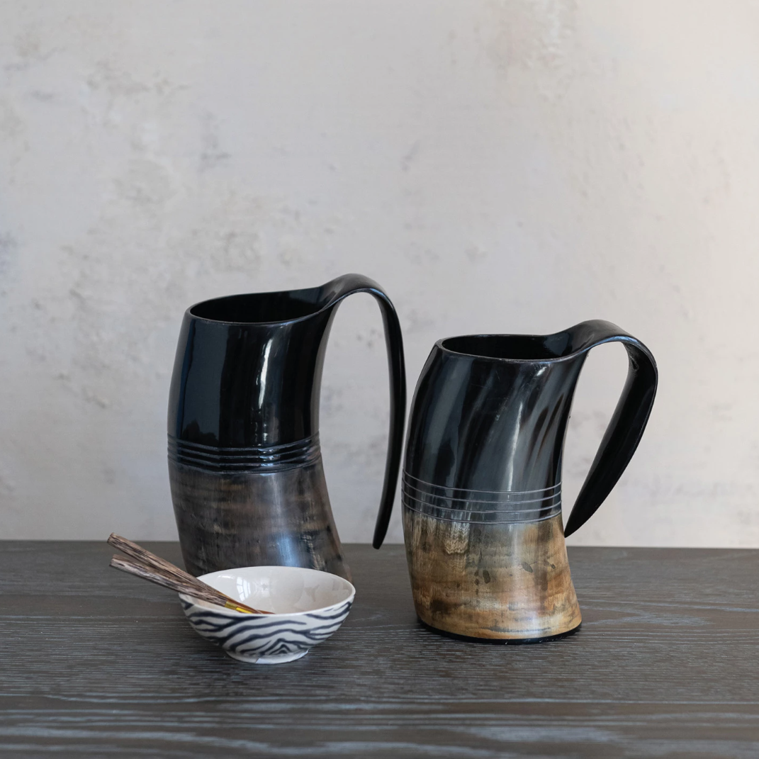 Natural Horn Pitcher