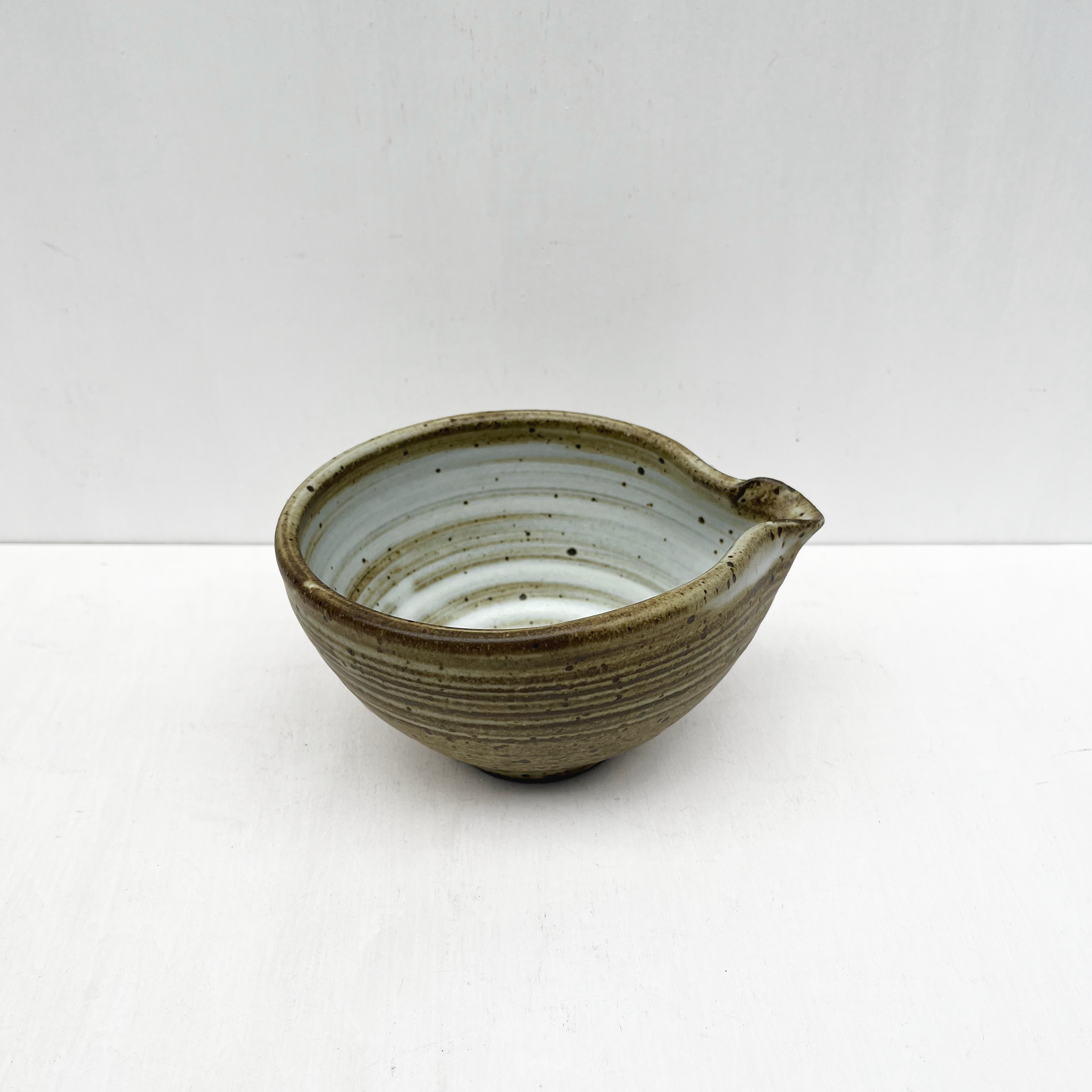 Swirl Matcha Bowl, Brown