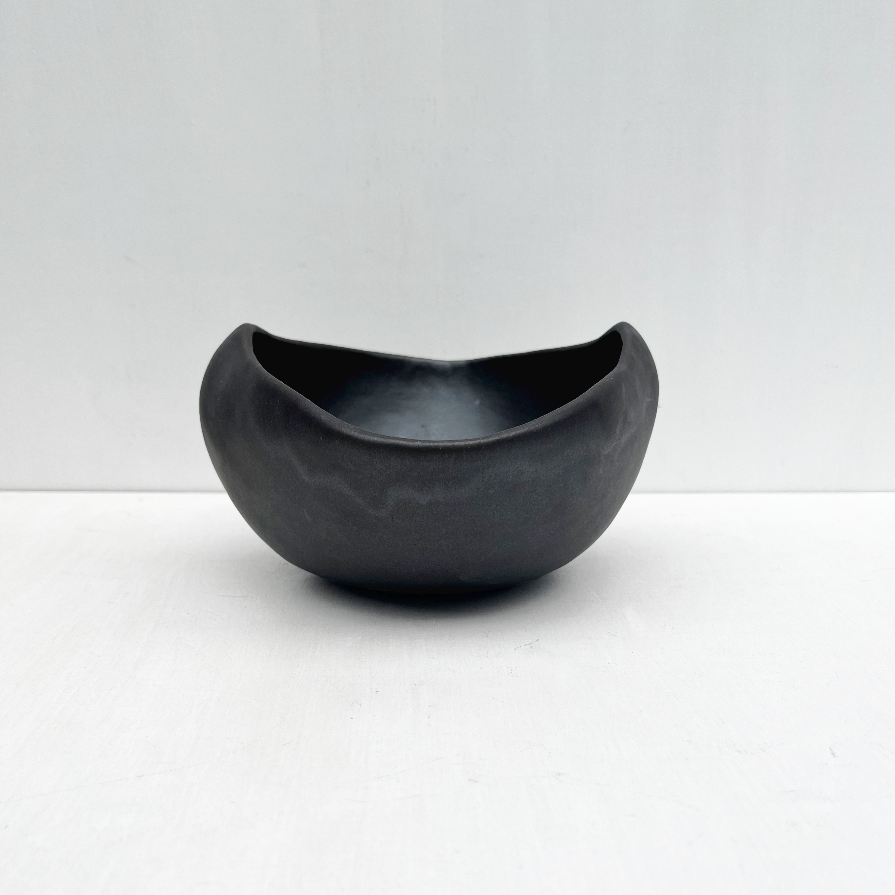 Shell Bowl, Dark Brown