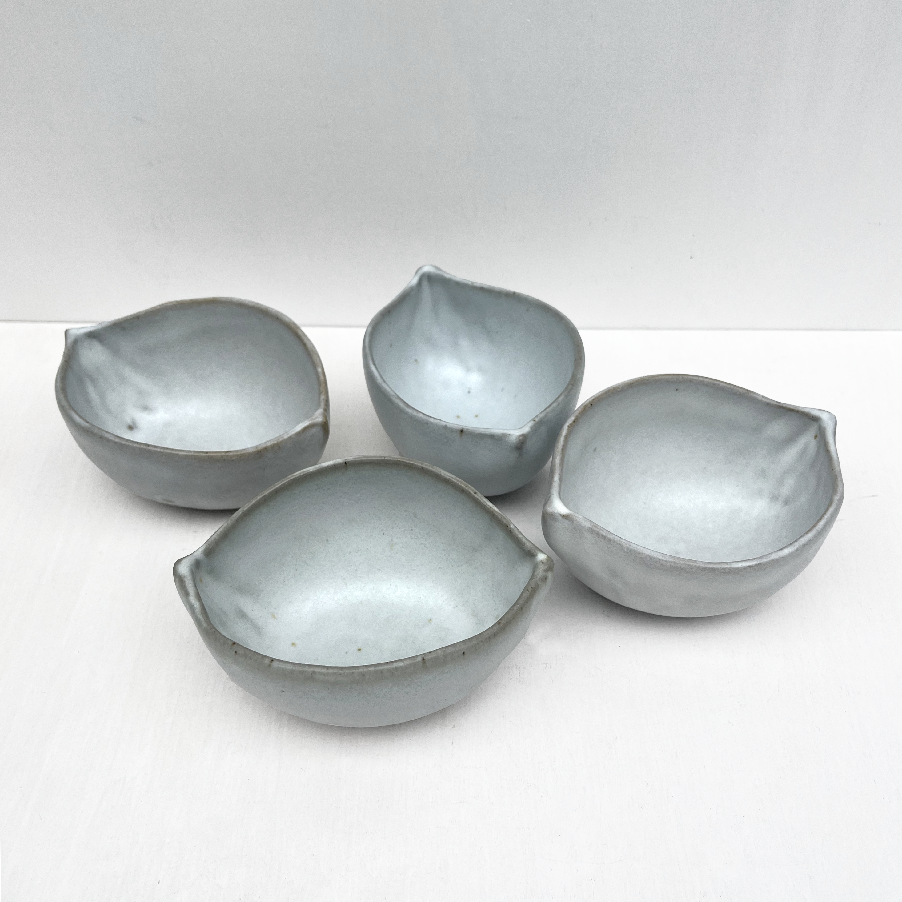 Small Shell Bowl, White