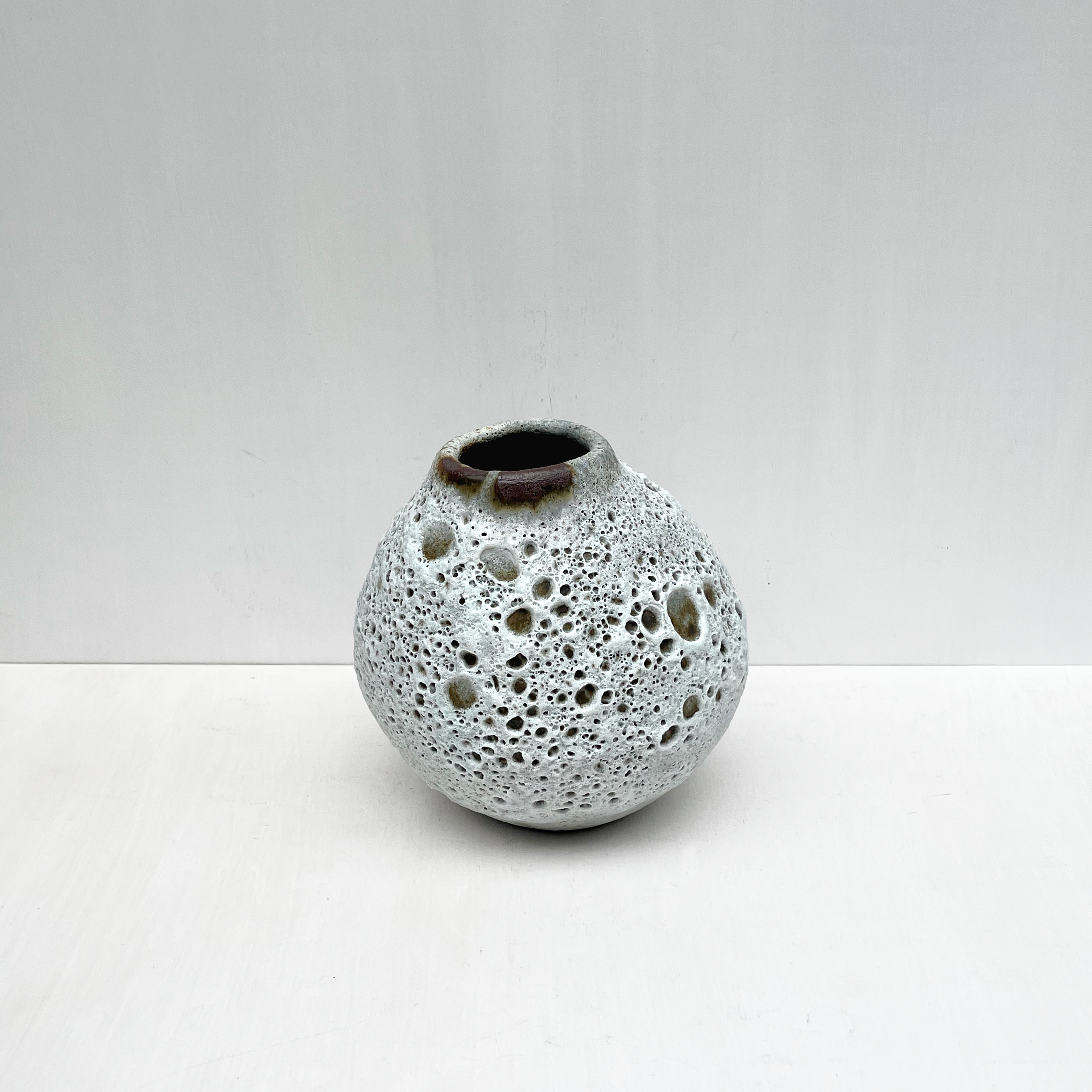 Round Gourd Vase
