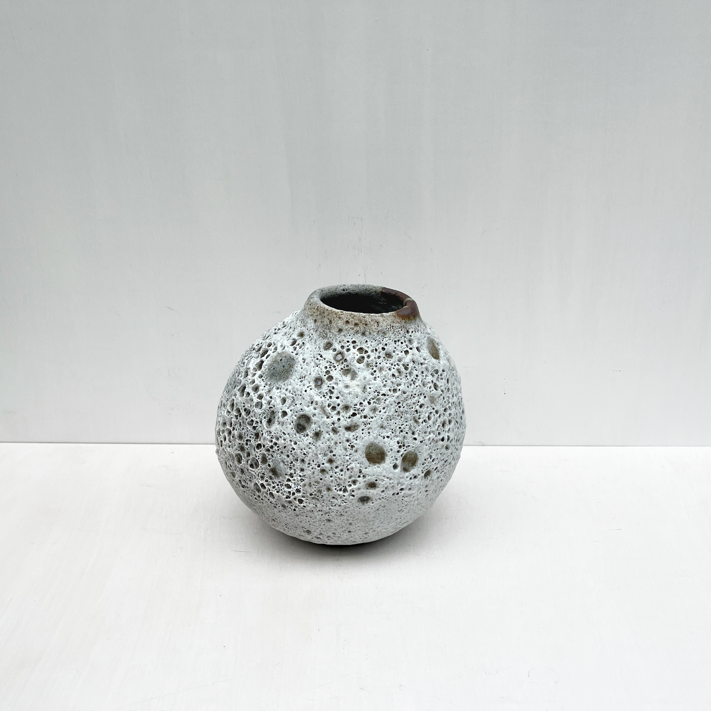 Round Gourd Vase
