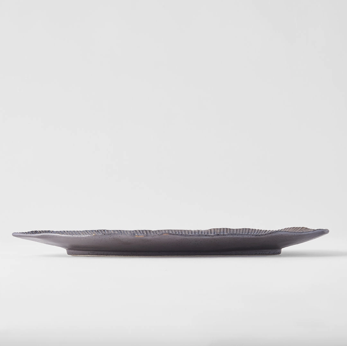 Midori Ridge Oval Serving Plate