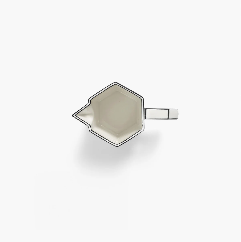 Outline Creamer