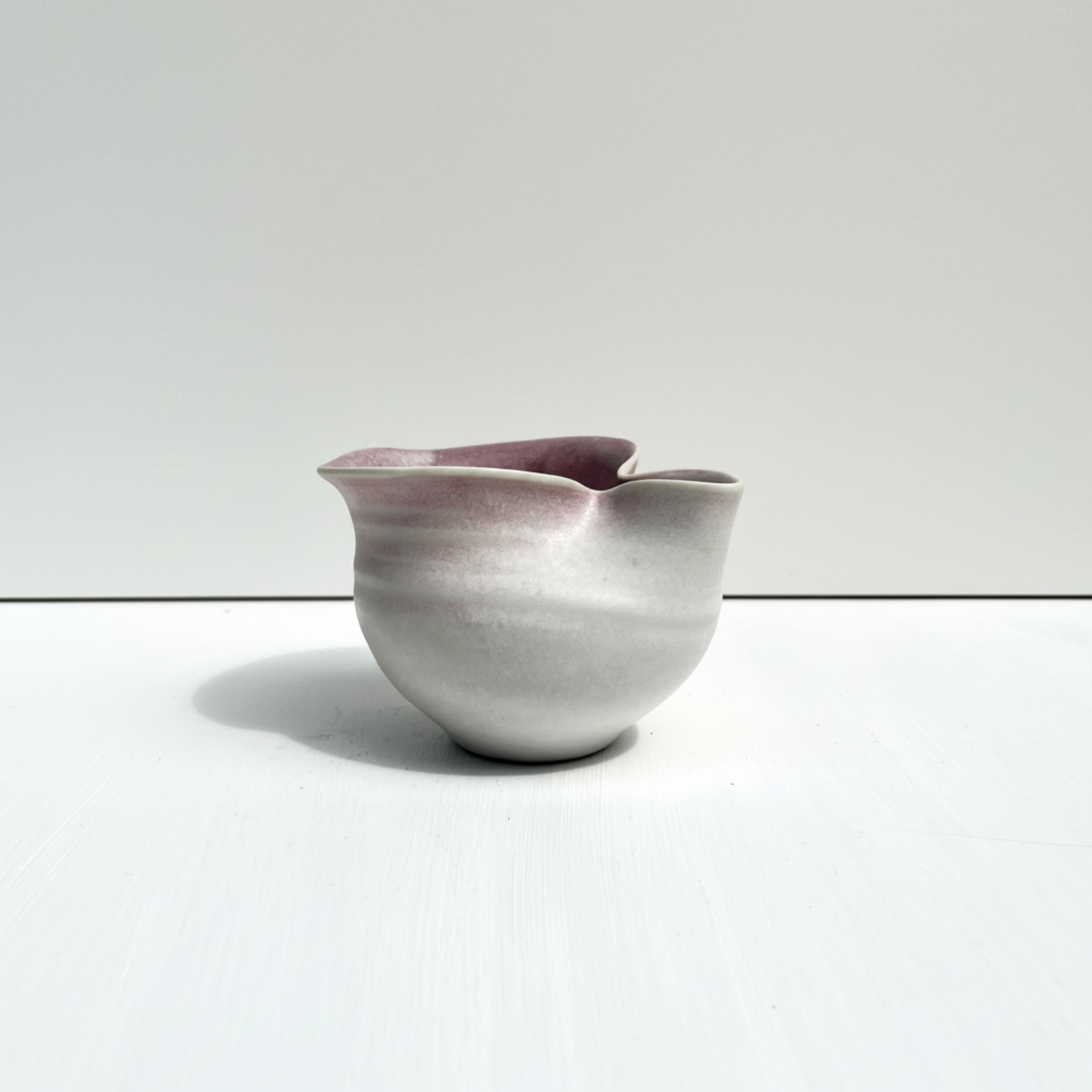 Medium Pourer, Lilac