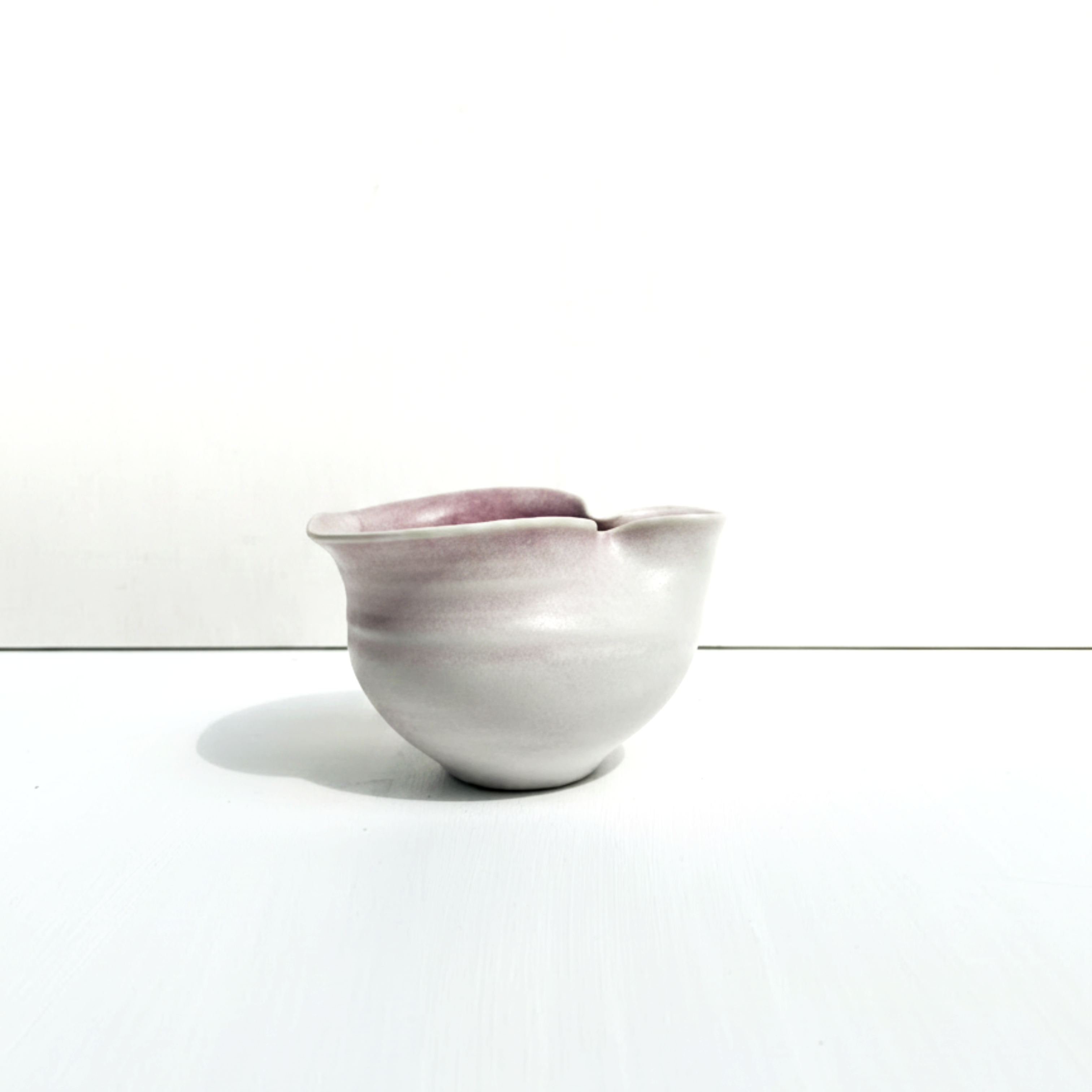 Medium Pourer, Lilac