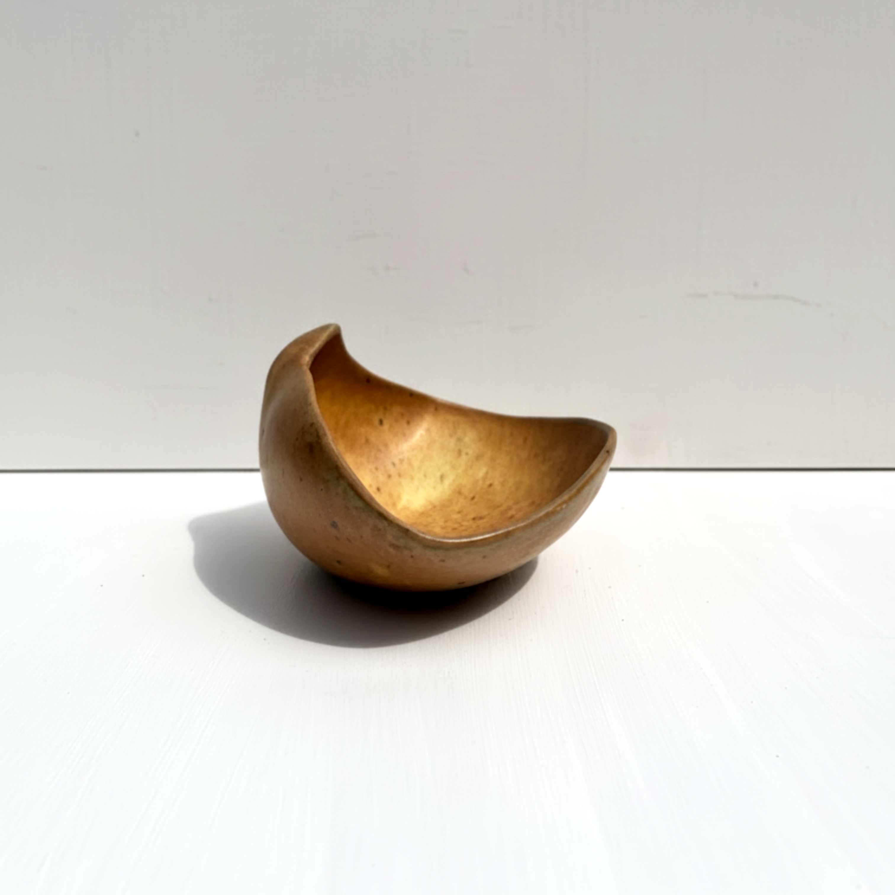 Amber Shell Bowl, Medium