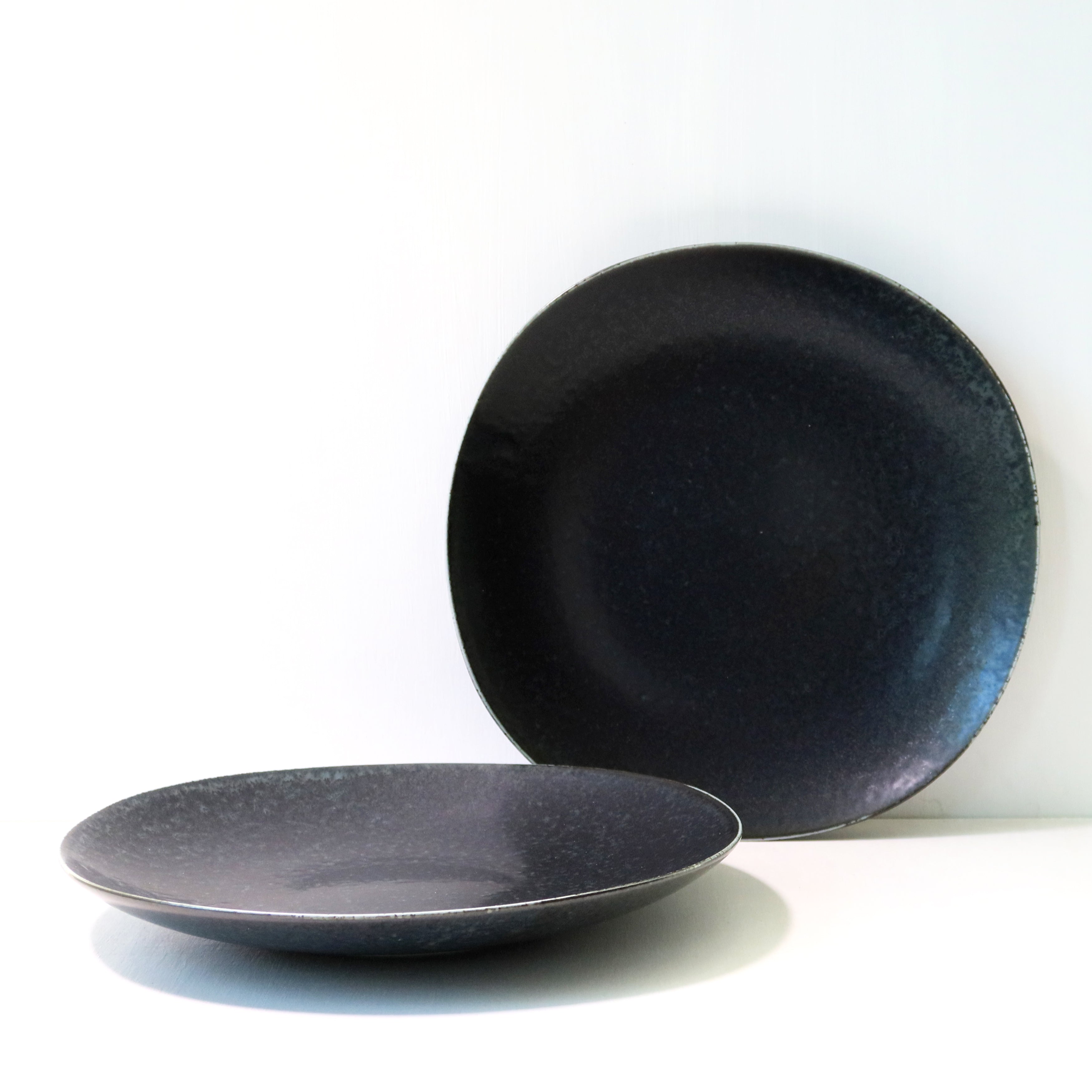 Onyx Dinner Plate