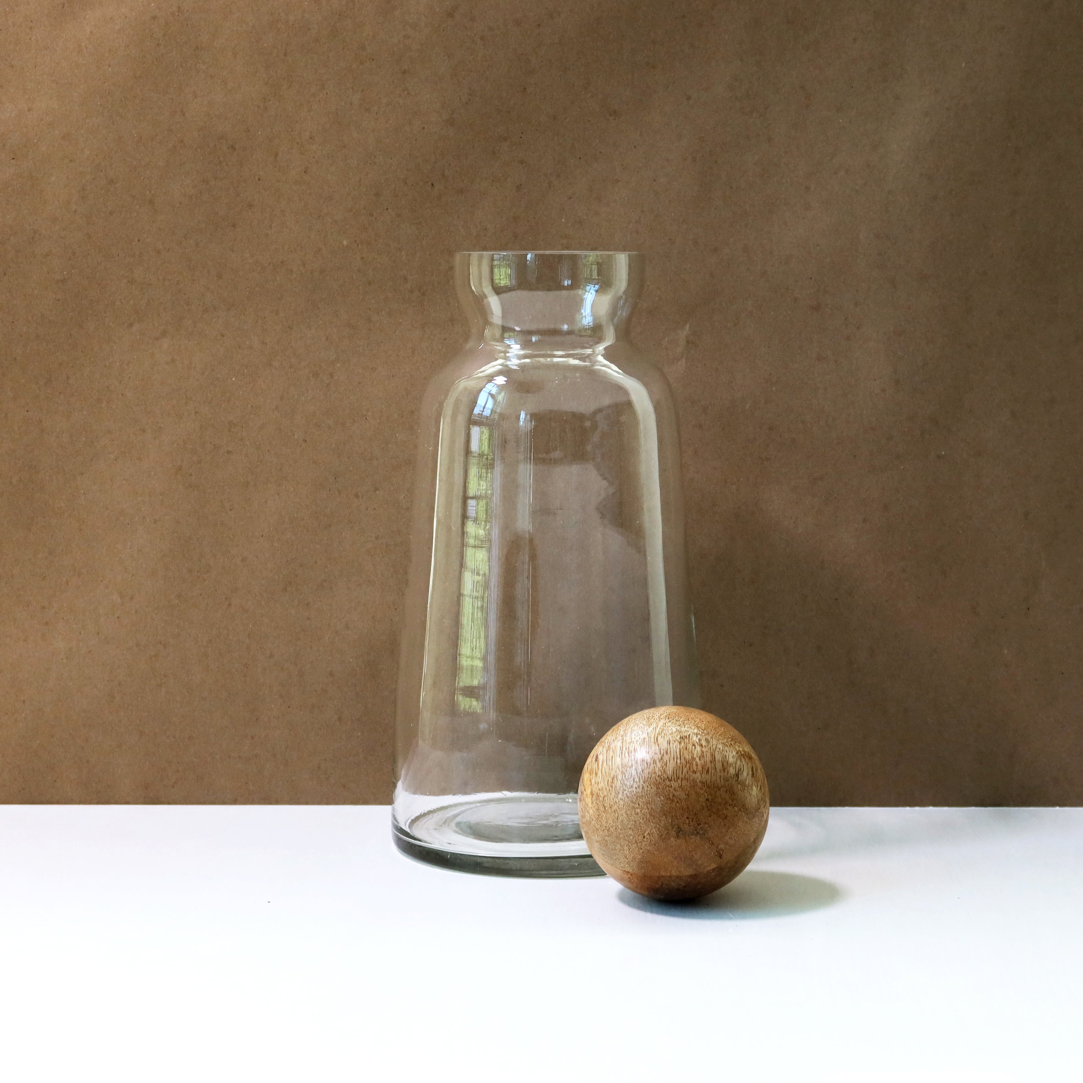 Glass Decanter with Mango Wood