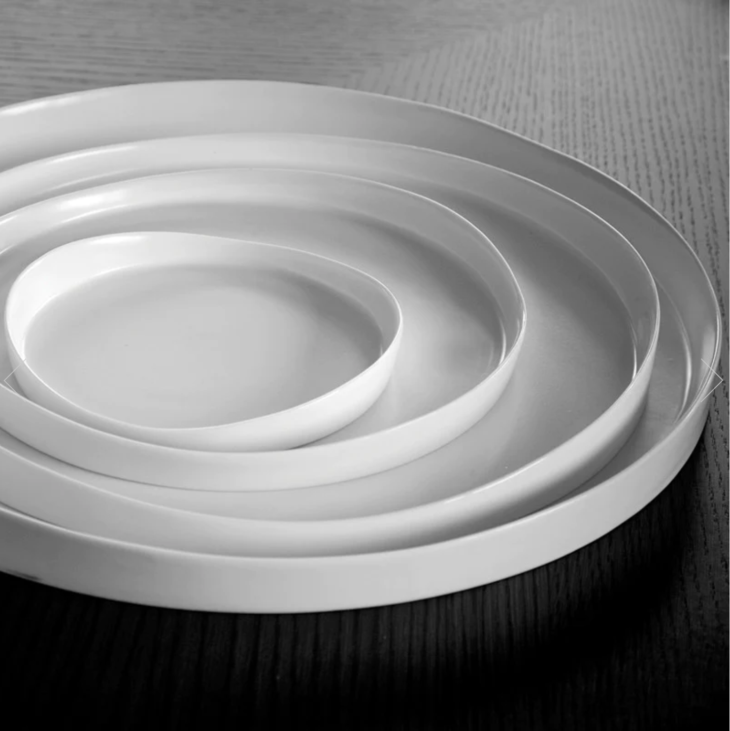 Ripple White Trays