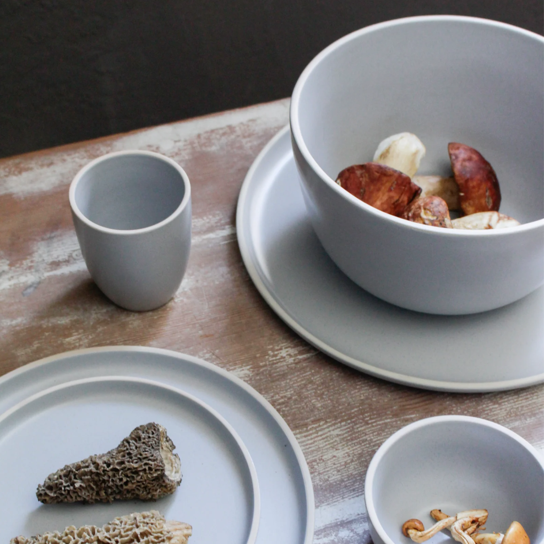 Umbra Stoneware Plates