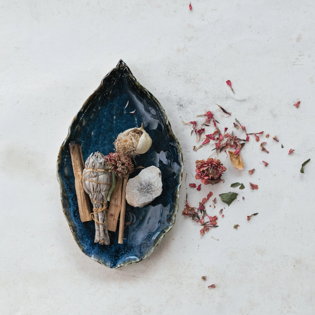 Stoneware Blue Leaf Platter