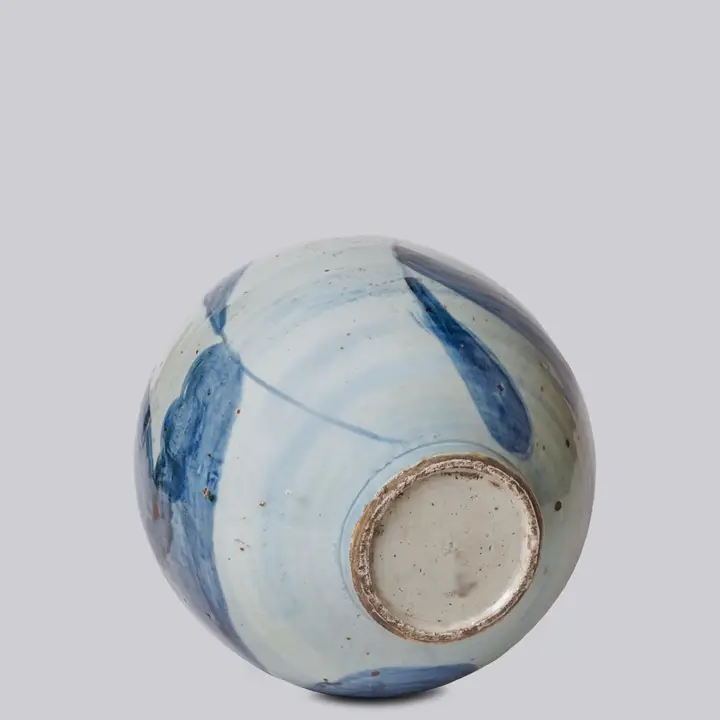 Clouds Porcelain Globe Vase
