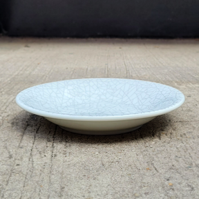 Grey Crackle Plate