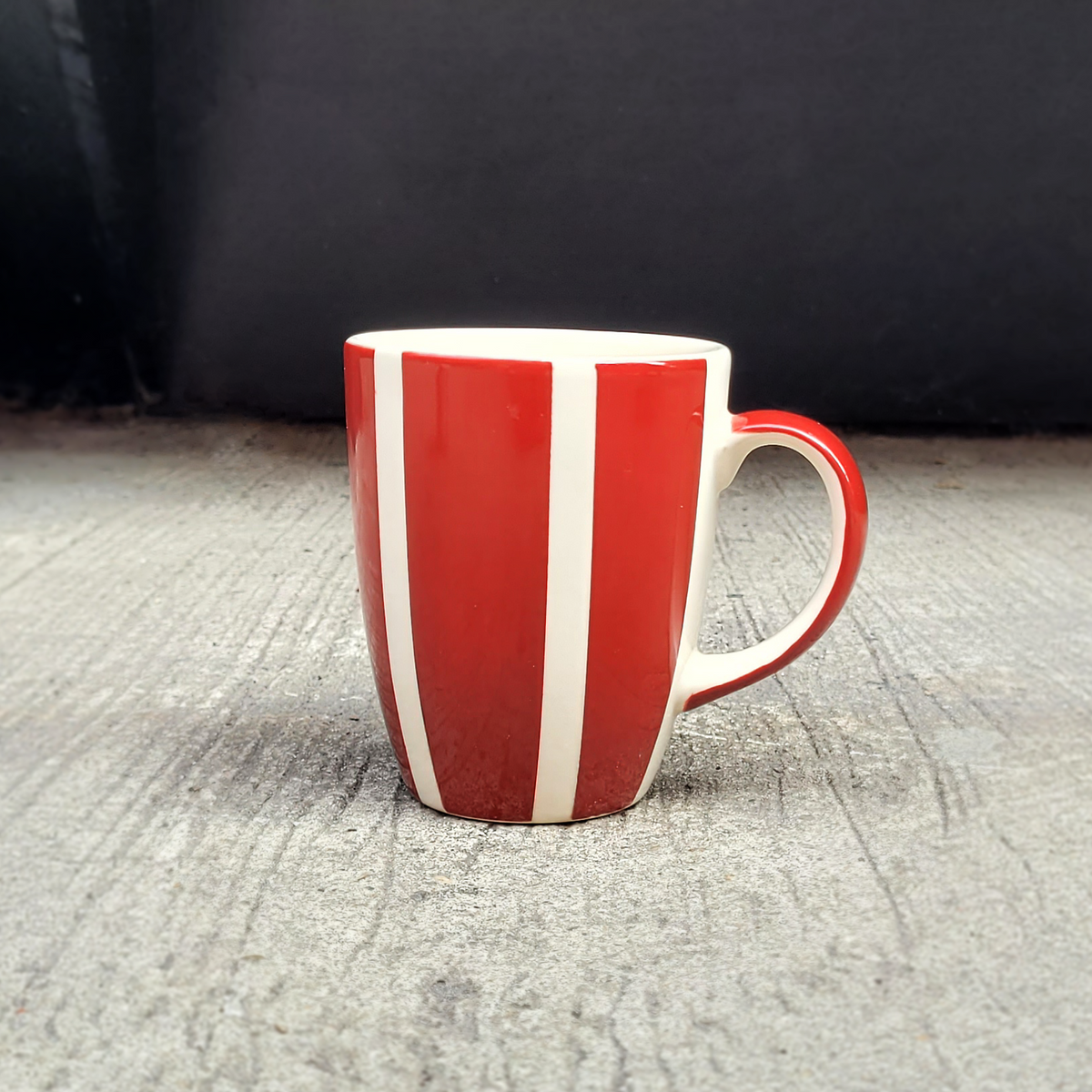 Retro Red Plaid Mug
