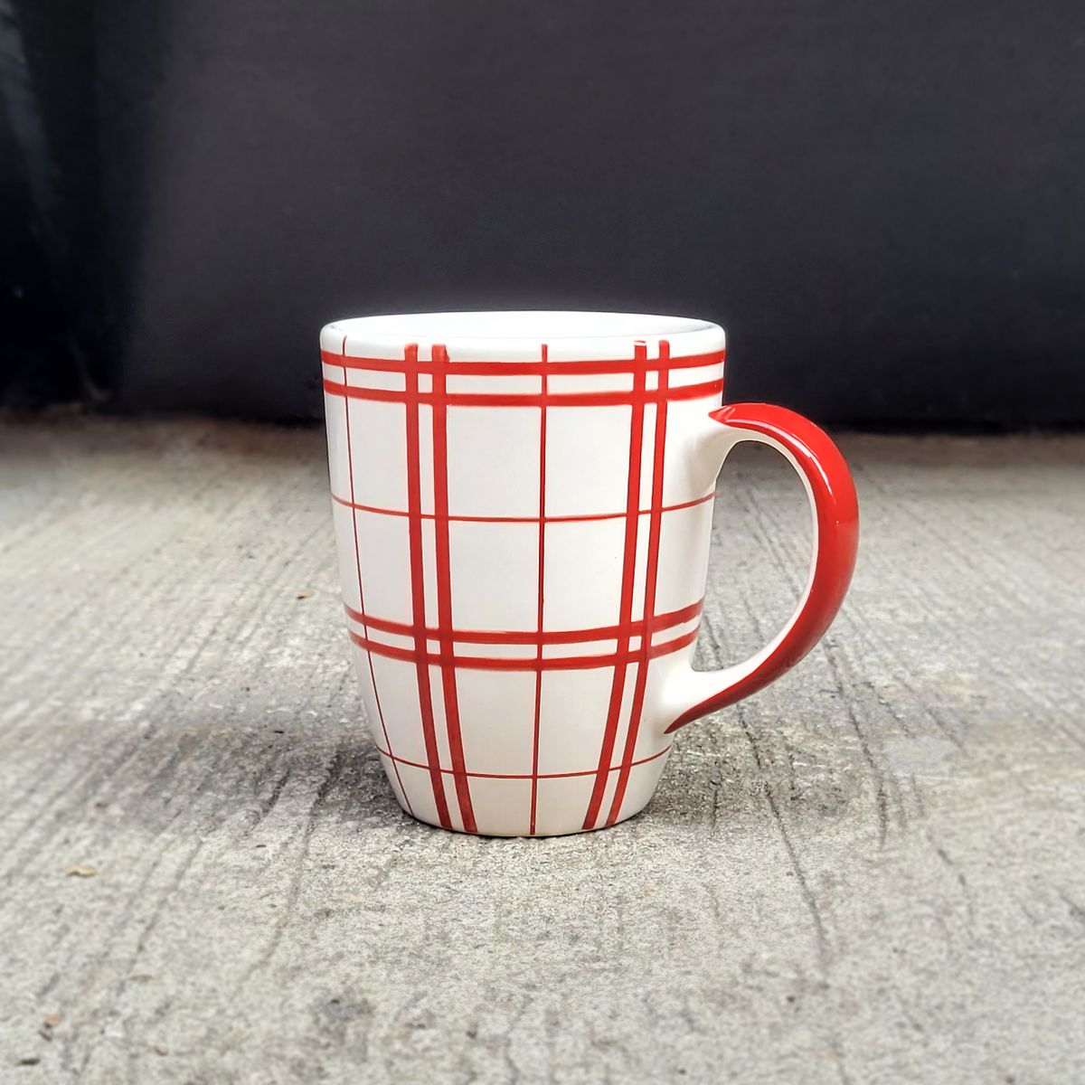 Retro Red Plaid Mug