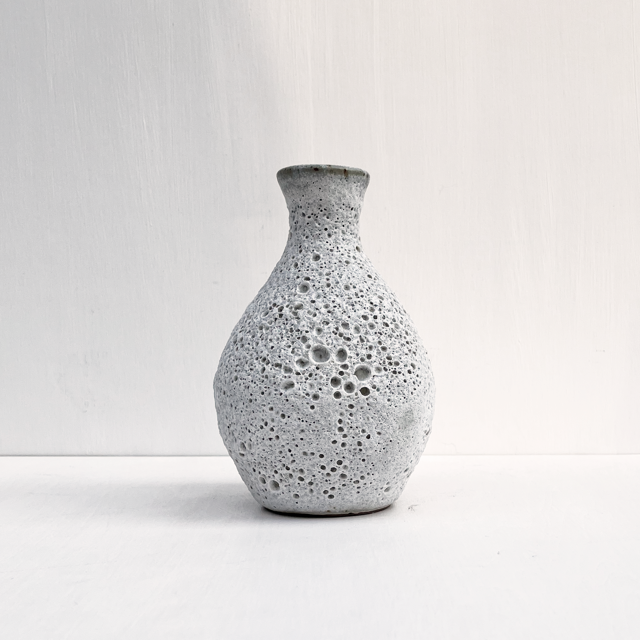 Coral Vase, Wide, White