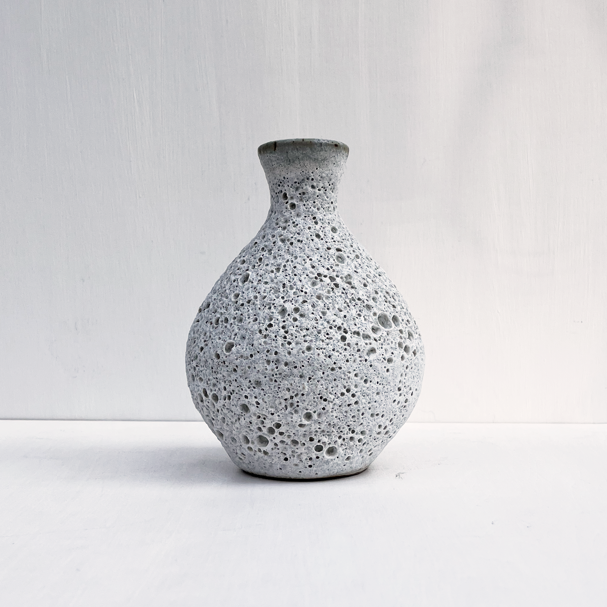 Coral Vase, Wide, White