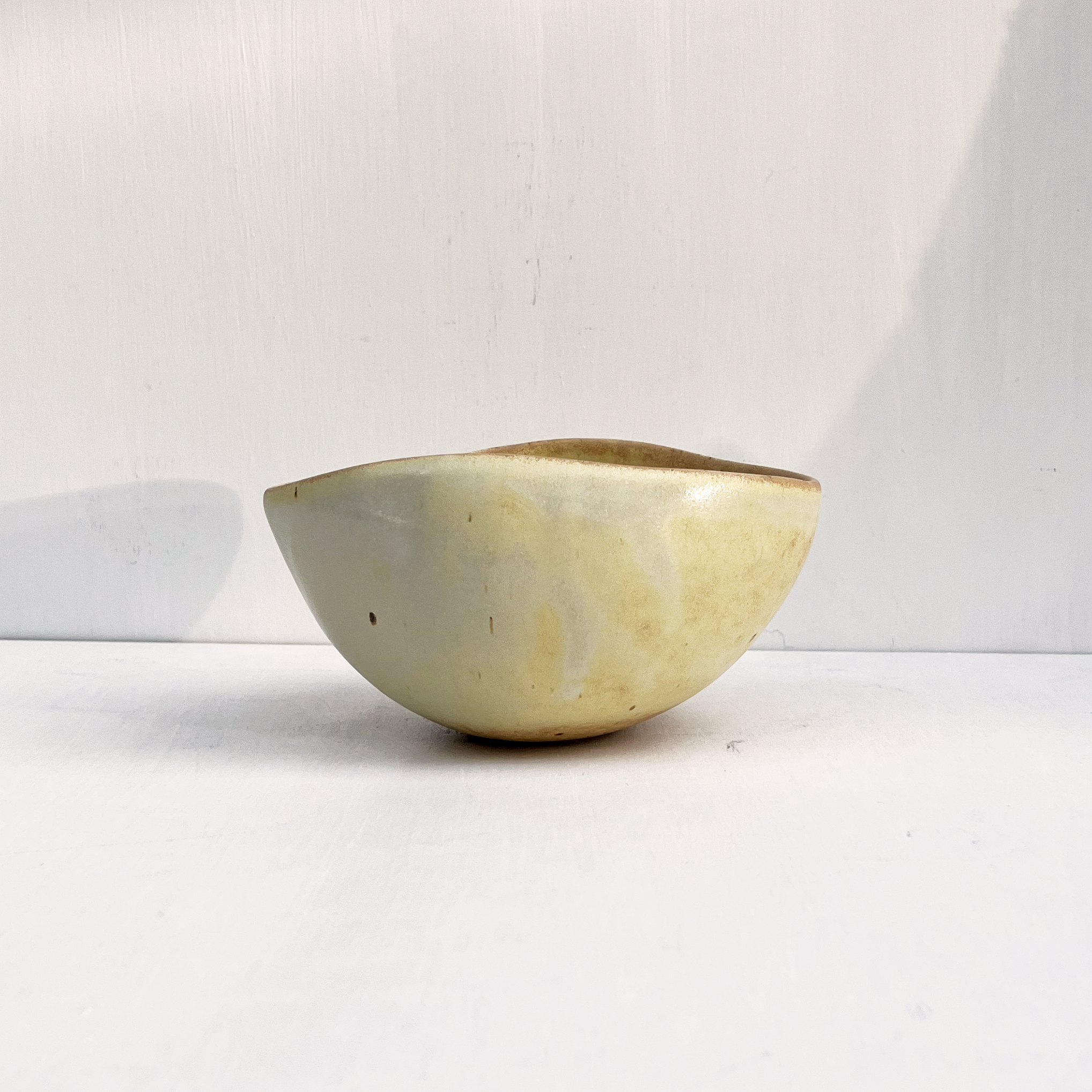 Shell Bowl, Yellow