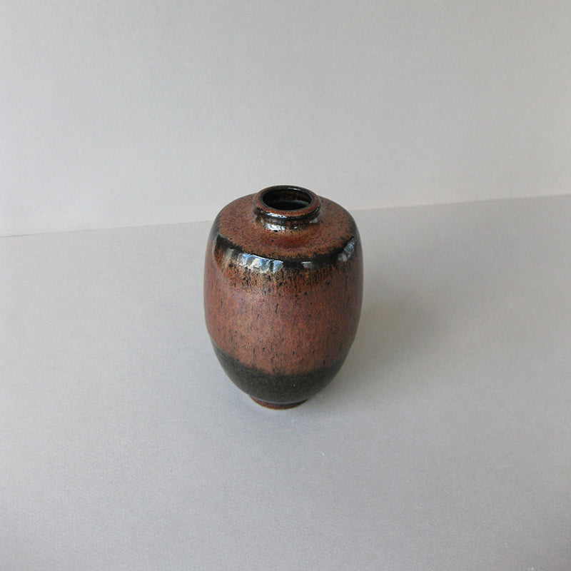 Copper Vase by Lai Montesca