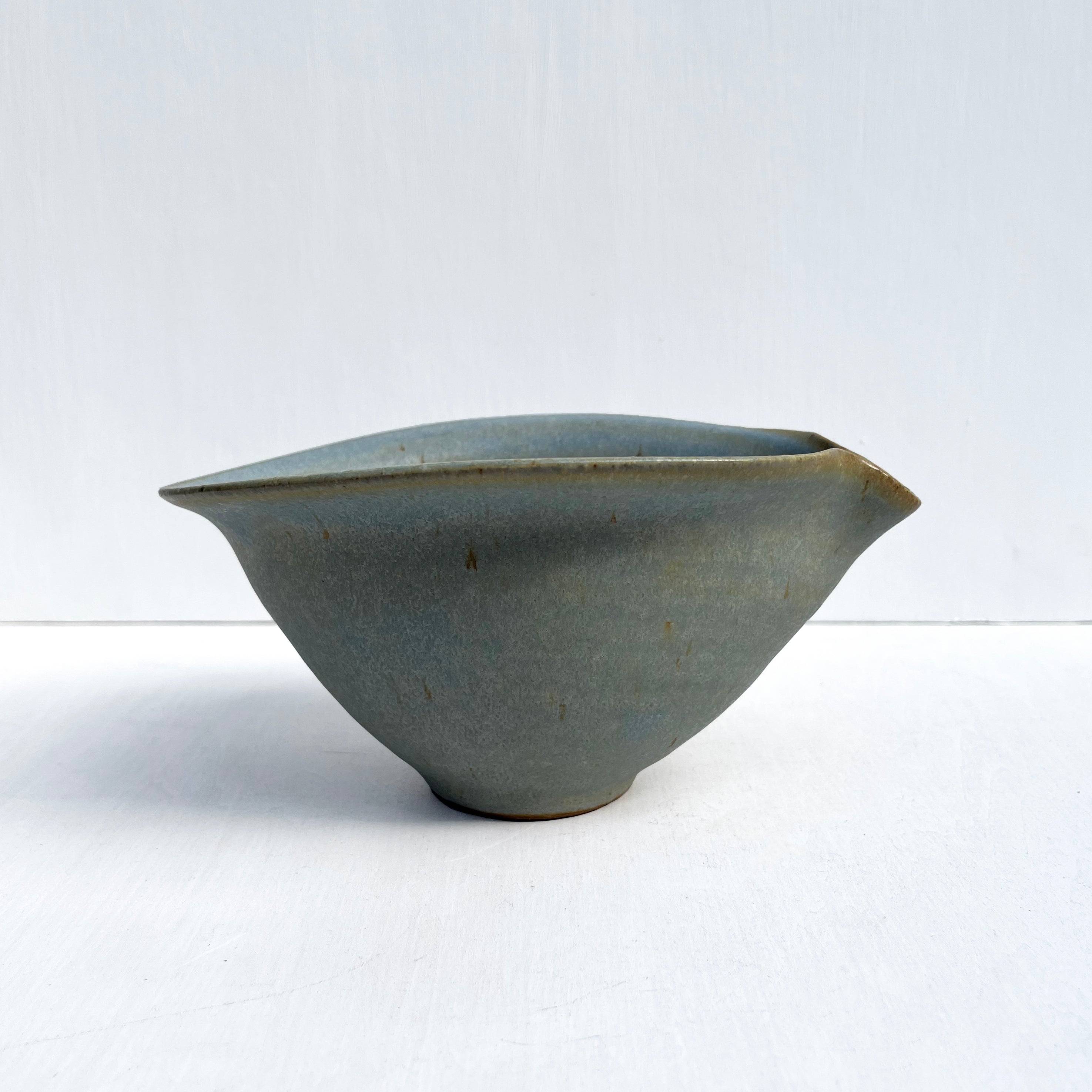 Pale Blue Matcha Bowl with Spout