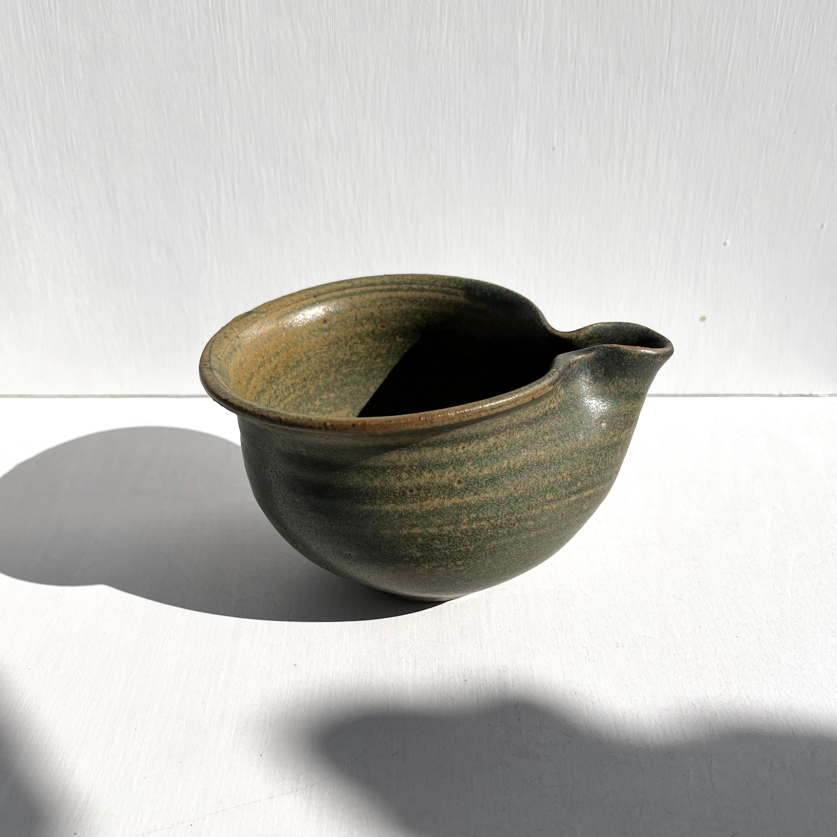 Green Matcha Bowl with Spout