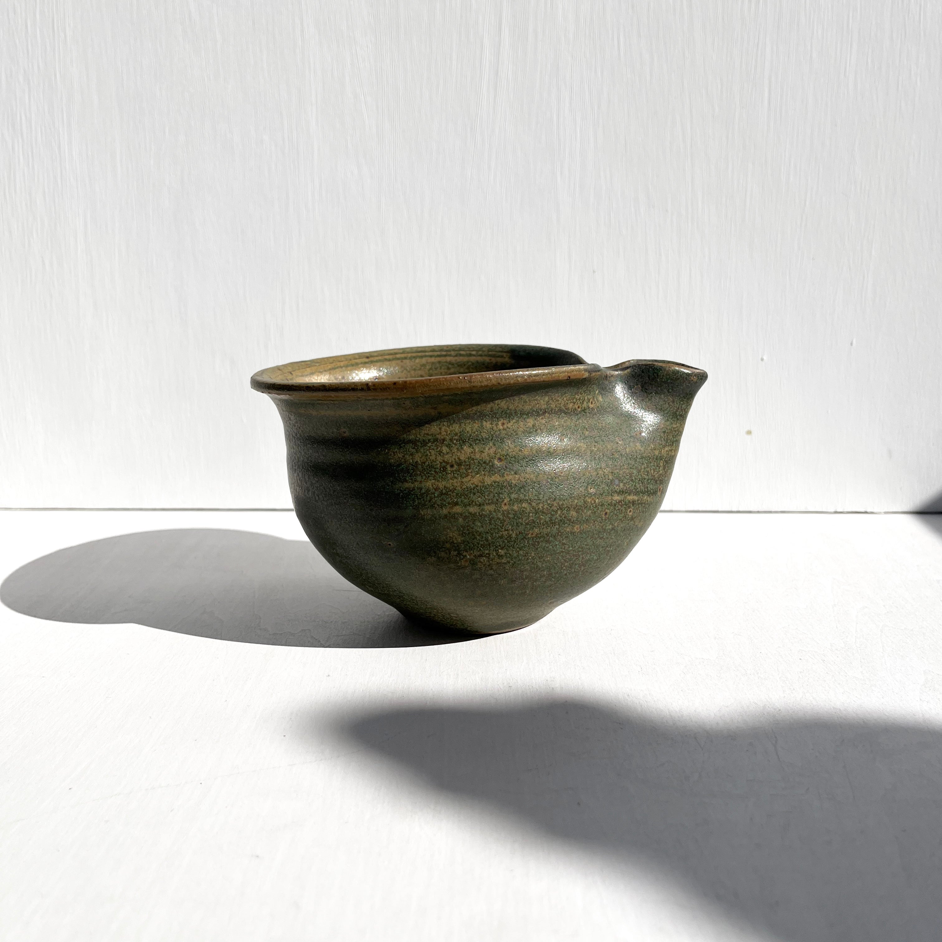 Green Matcha Bowl with Spout