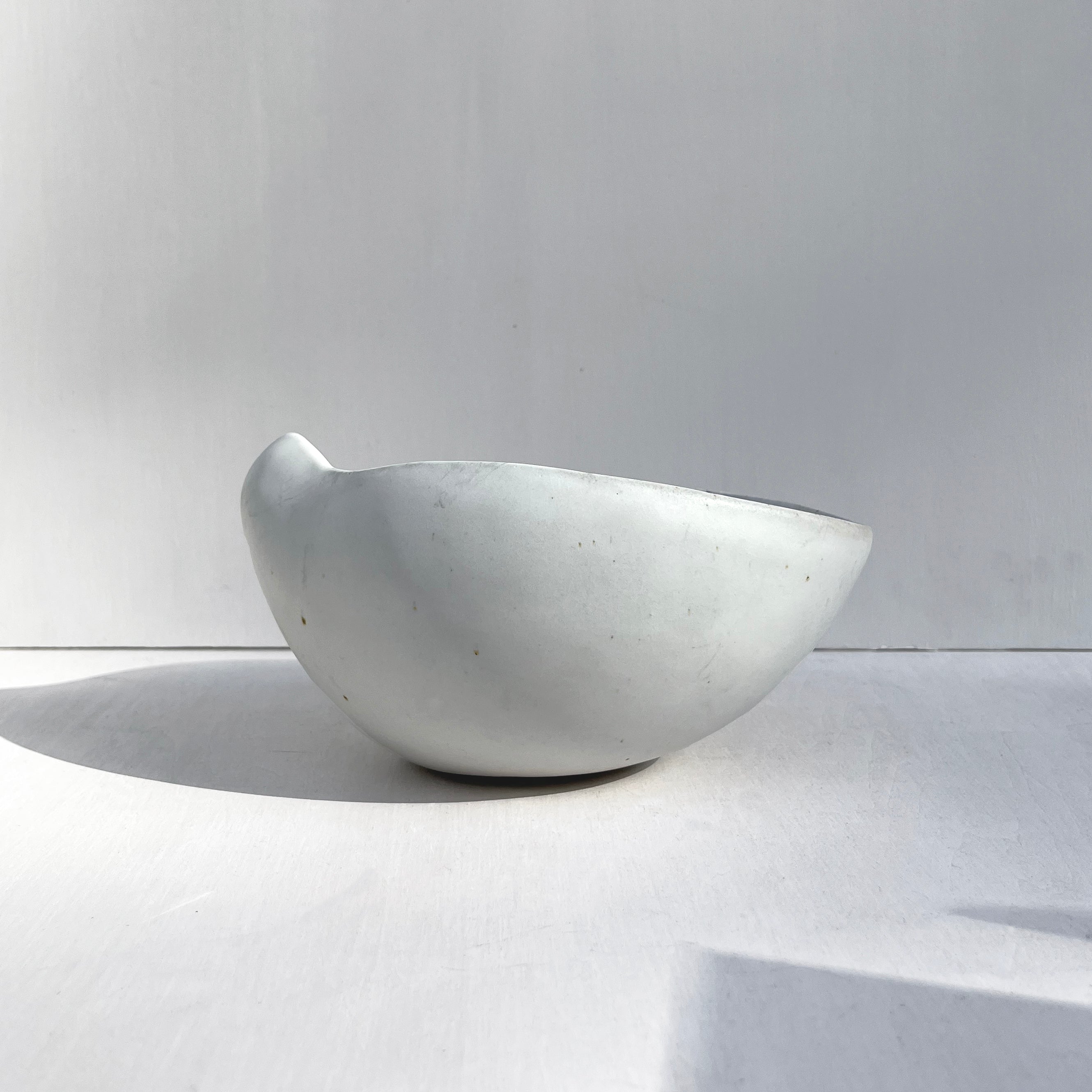 White Shell Bowl, Narrow