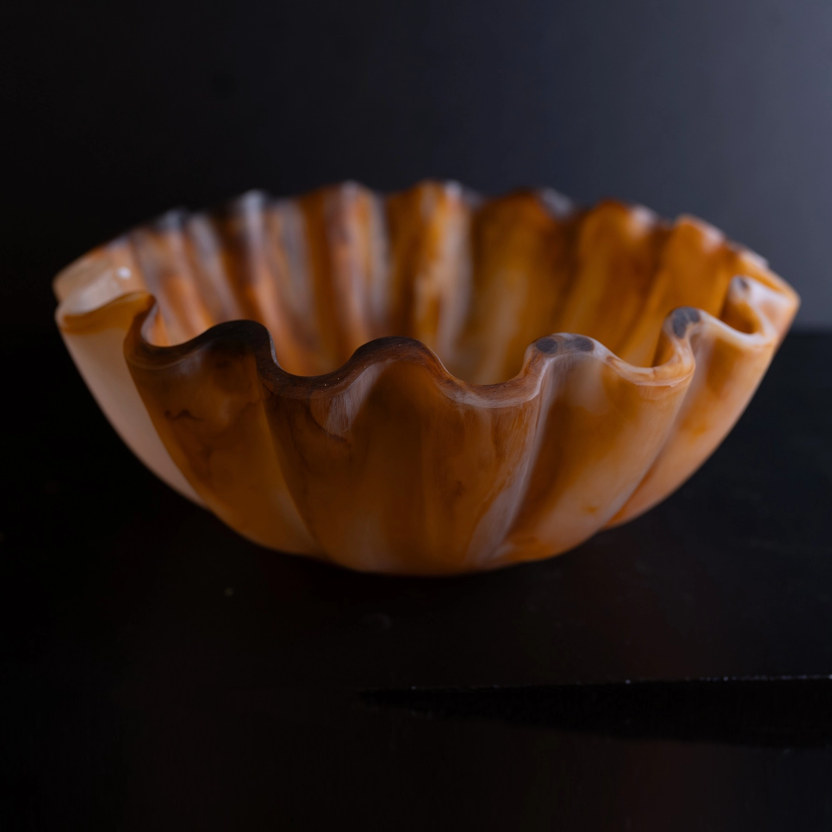 Tortoiseshell Ruffled Salad Bowl