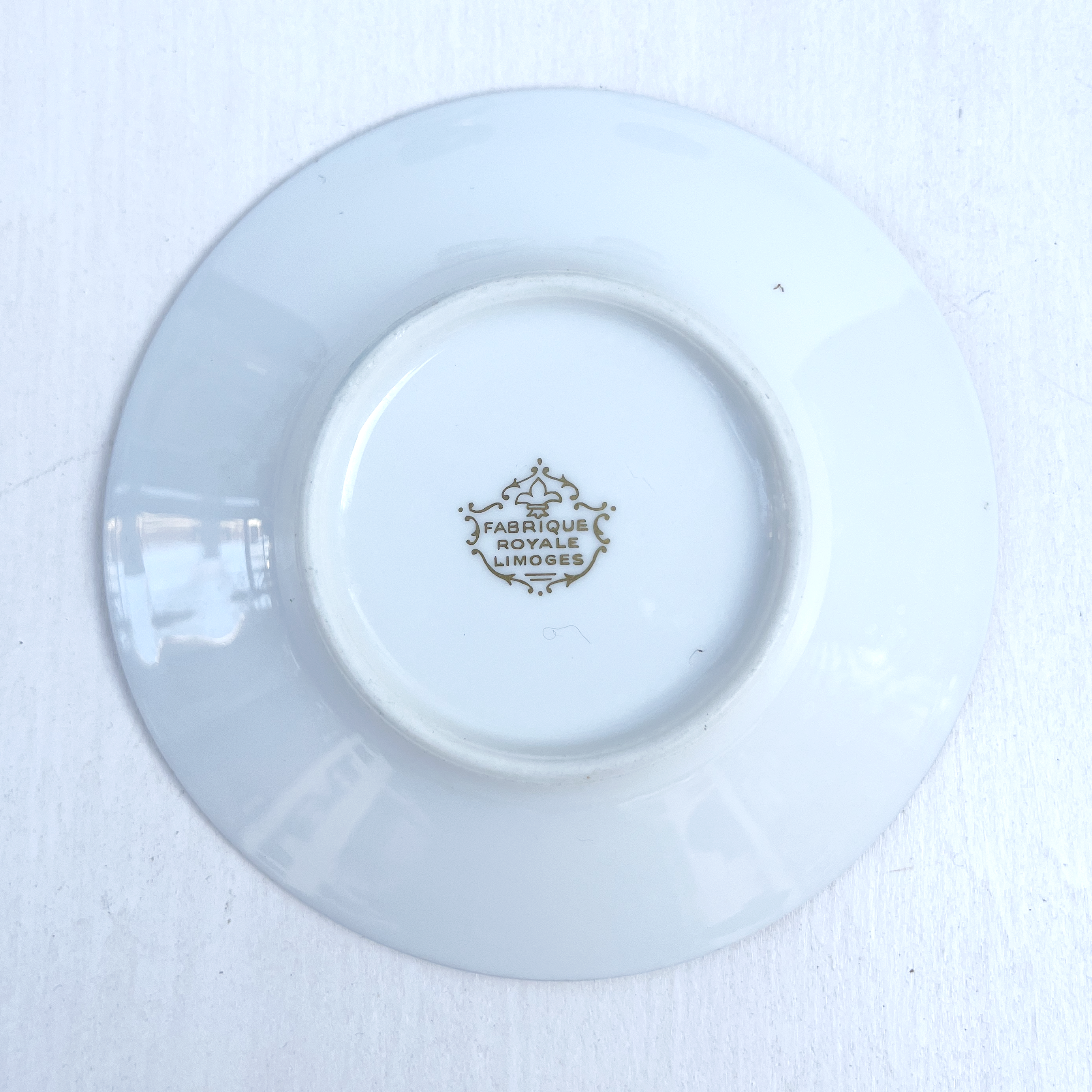 Vintage Royale Limoges Tea Cup & Saucer, Set of 4