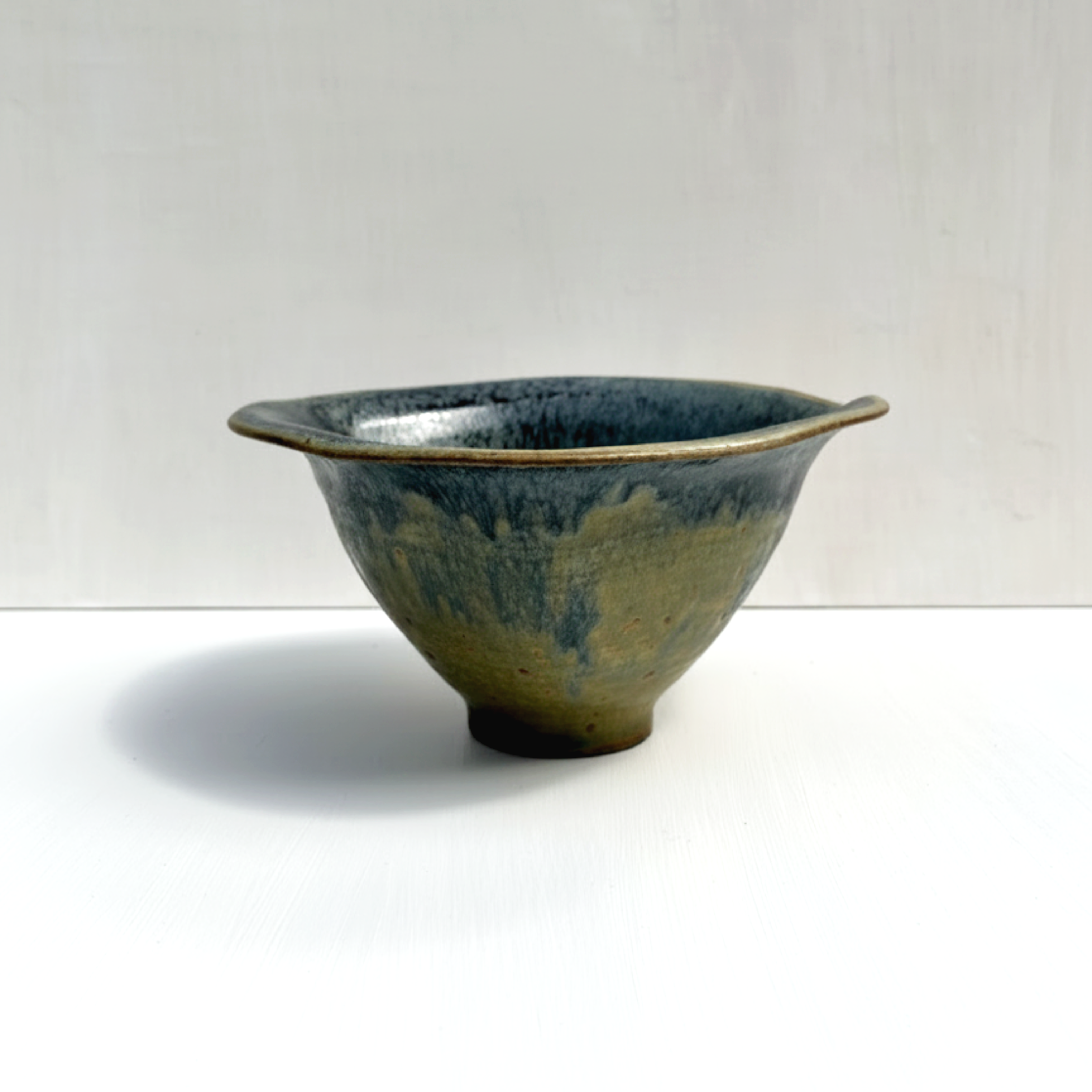 Triangle Ocean Bowl, Medium