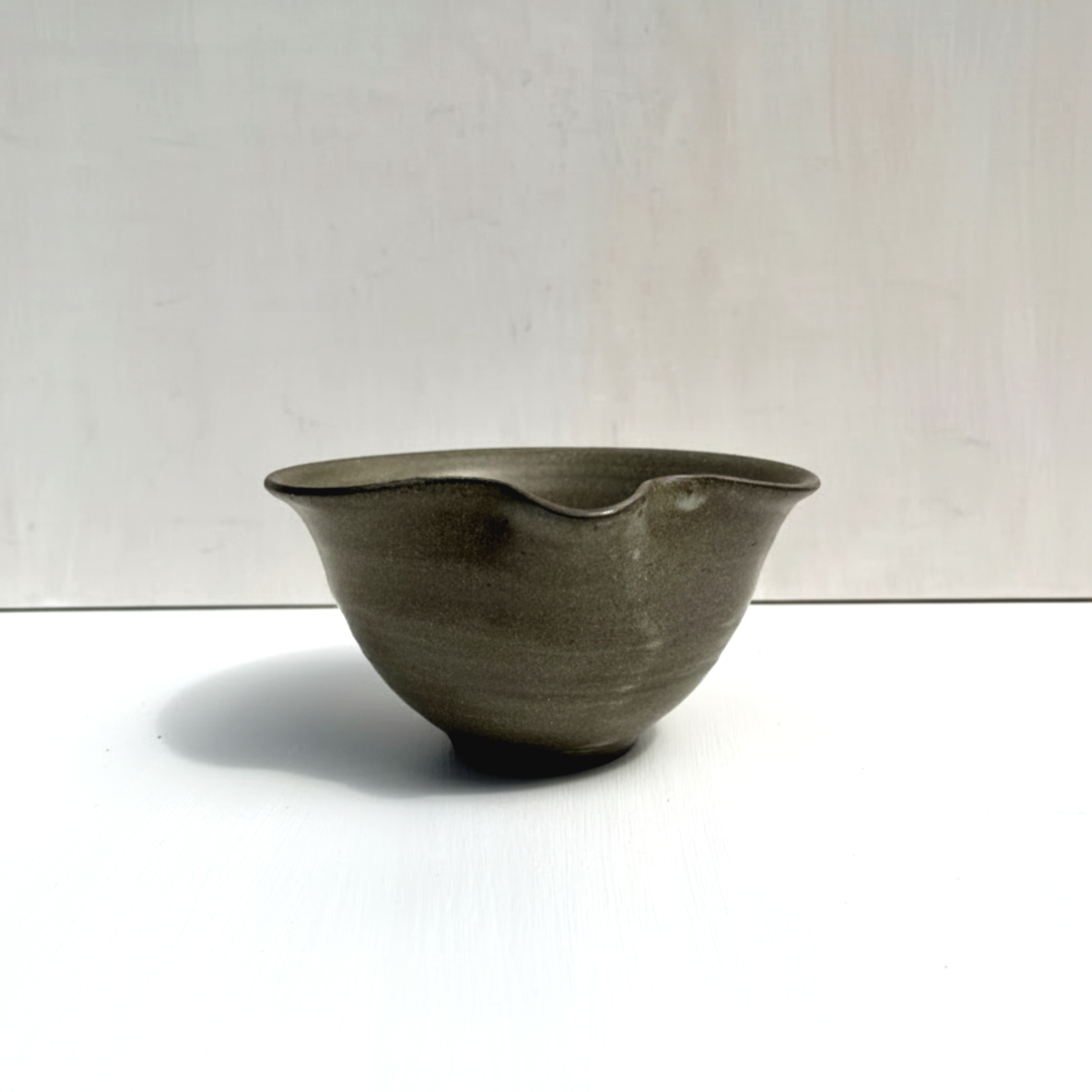 Dark Grey Matcha Bowl with Spout