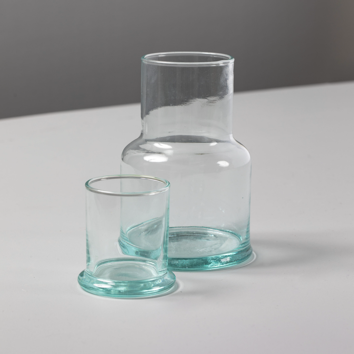 Seeded Round Carafe and Glass Set
