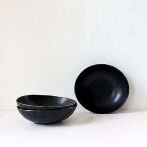 Onyx Shallow Bowl